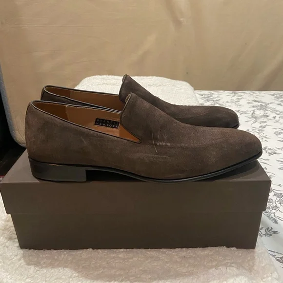 Brand new “Harris” pairs. Harris was an exclusive brand only for Barneys NewYork